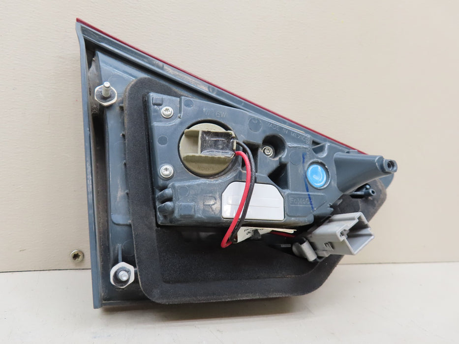 2013-2016 FORD FUSION REAR RIGHT PASSENGER SIDE INNER TAIL LIGHT OEM