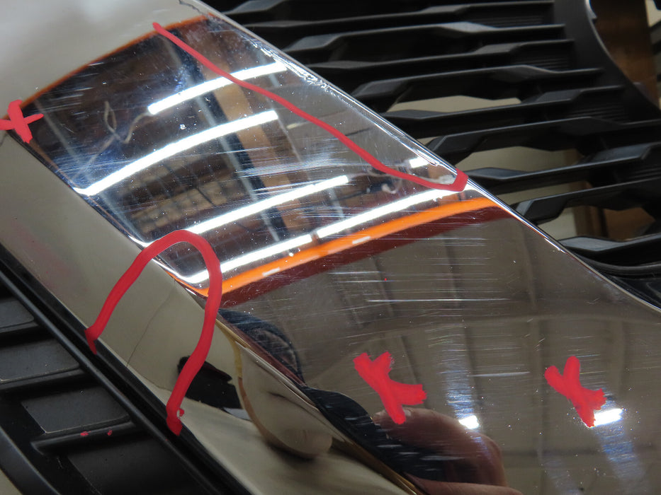 2017-2020 NISSAN ROGUE FRONT RADIATOR GRILL GRILLE OEM