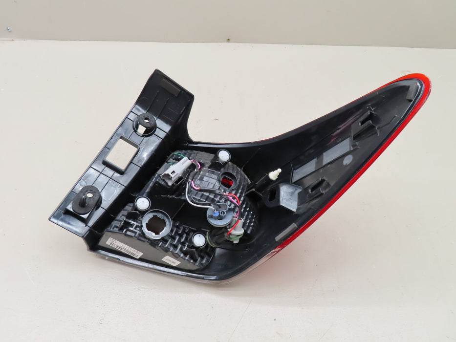 2017-2019 SUBARU CROSSTREK REAR LEFT DRIVER SIDE TAILLIGHT LAMP ASSEMBLY OEM
