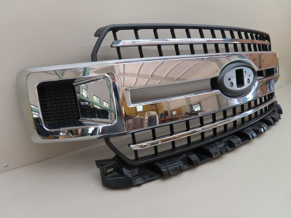 2018-2020 FORD F-150 FRONT BUMPER PLASTIC SHELL COVER LID GRILL CHROME OEM