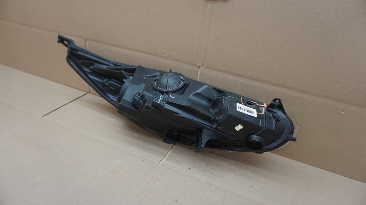 2014-2019 FORD FIESTA FRONT LEFT DRIVERS SIDE HEADLIGHT OEM 14 15 16 17 18 19