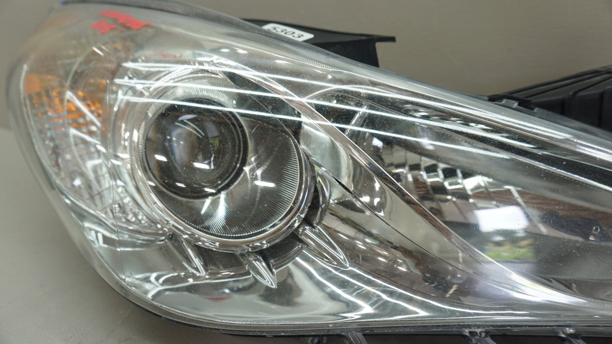 2011-2014 HYUNDAI SONATA RIGHT PASSENGER SIDE HEADLIGHT HALOGEN OEM 92102-3Q