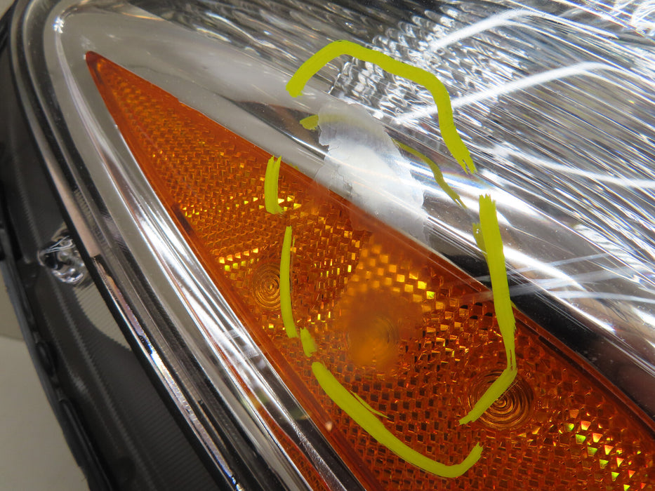 2013-2016 BUICK ENCORE RIGHT PASSENGER SIDE HEADLIGHT OEM 42359596