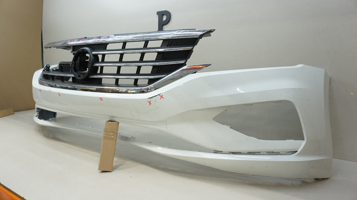 2019-2021 VOLKSWAGEN JETTA FRONT BUMPER COVER OEM 19 20 21