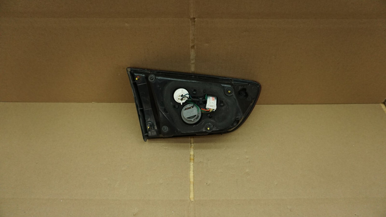 2012-2017 KIA RIO SEDAN RIGHT PASSENGER SIDE TAIL LIGHT HALOGEN OEM