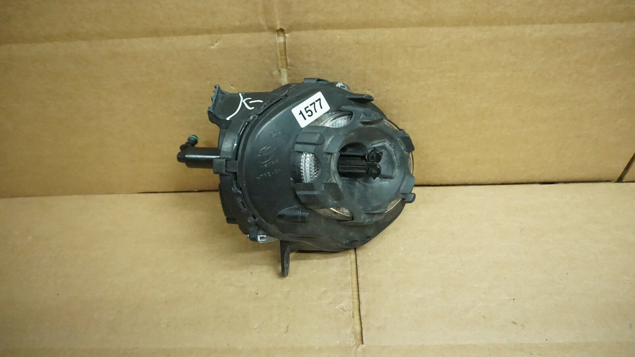 2017-2018 BENTLEY BENTAYGA FRONT RIGHT PASSENGER SIDE FOG LIGHT LAMP OEM 17 18