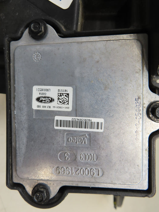 2017-2019 FORD ESCAPE FRONT RIGHT PASSENGER HEADLIGHT HALOGEN OEM
