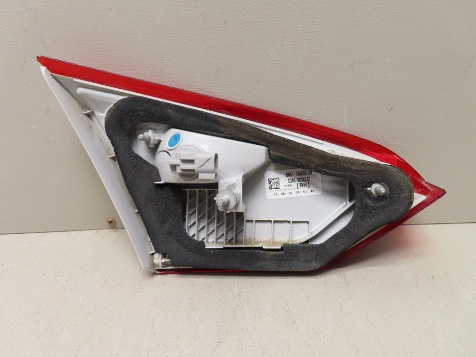 2012-2014 Ford Focus SEDAN RIGHT INNER TAILLIGHT LAMP OEM