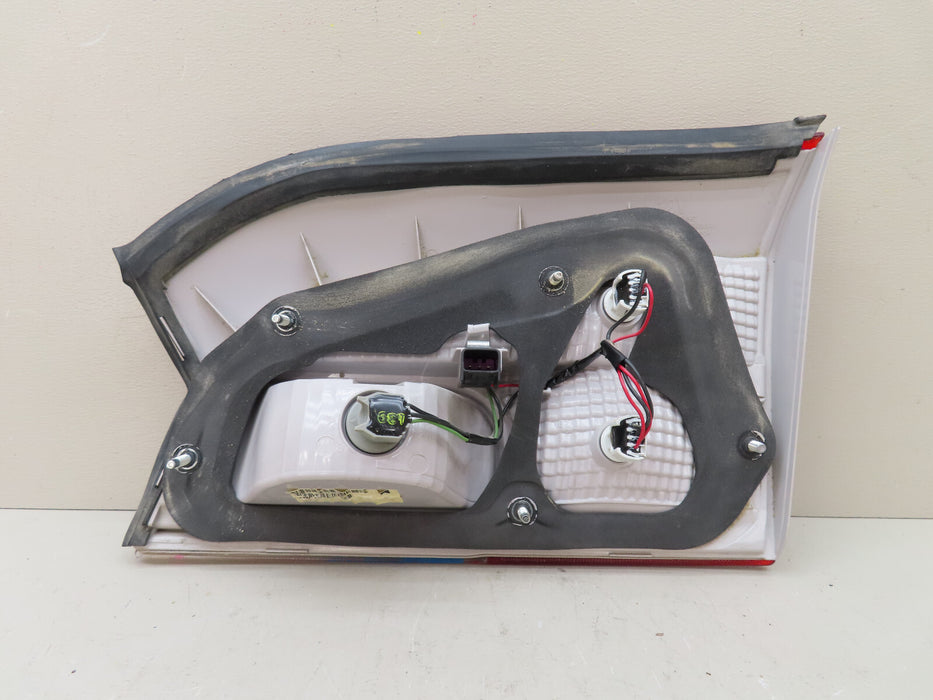 2010-2017 GMC TERRAIN REAR LEFT DRIVER SIDE TAIL LIGHT INNER OEM