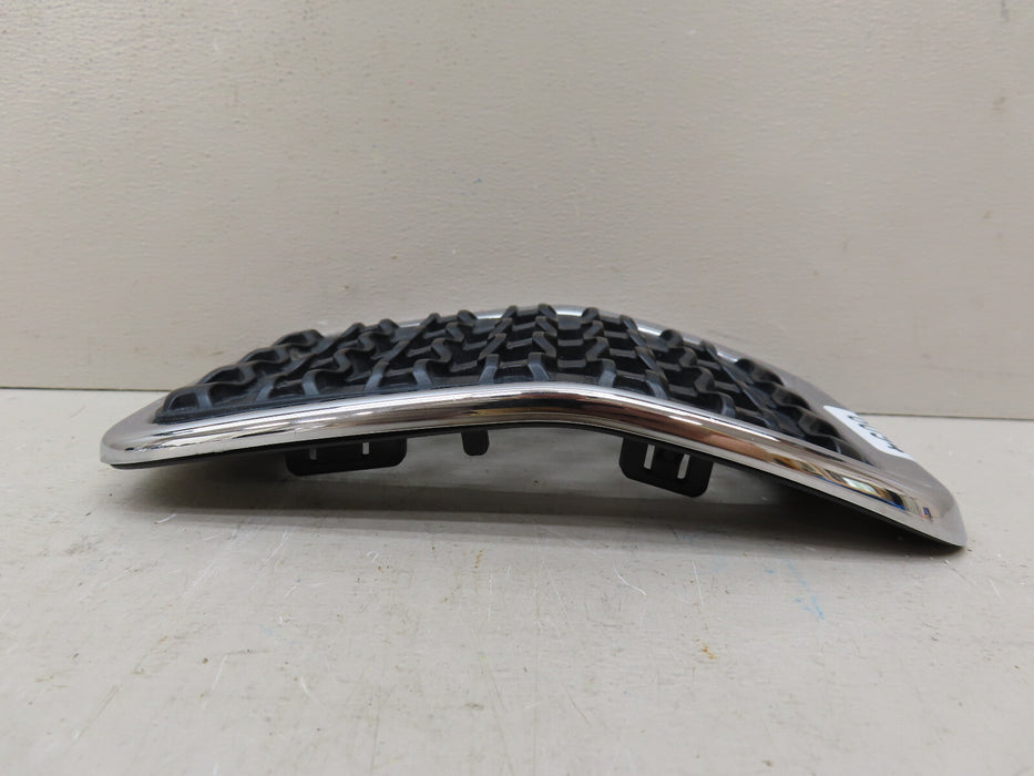 2019-2020 Jeep Cherokee Front HOOD Grille Insert #3 OEM 68323777AB-3