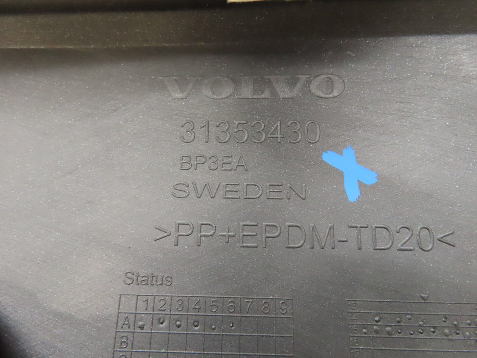 2016-2019 VOLVO XC90 REAR BUMPER COVER VALANCE 31353430  OEM