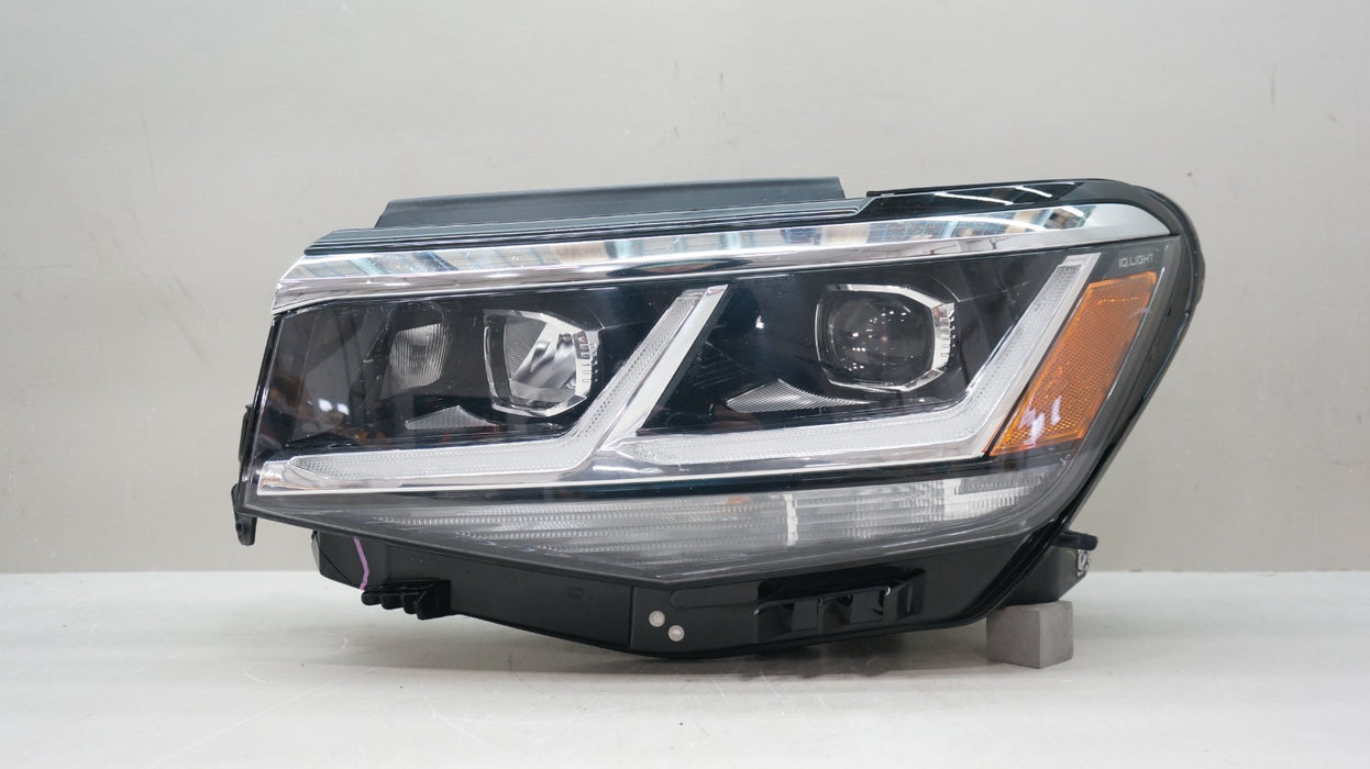 2020-2023 VOLKSWAGEN ATLAS CROSS SPORT FRONT LEFT SIDE LED HEADLIGHT OEM *PARTS*