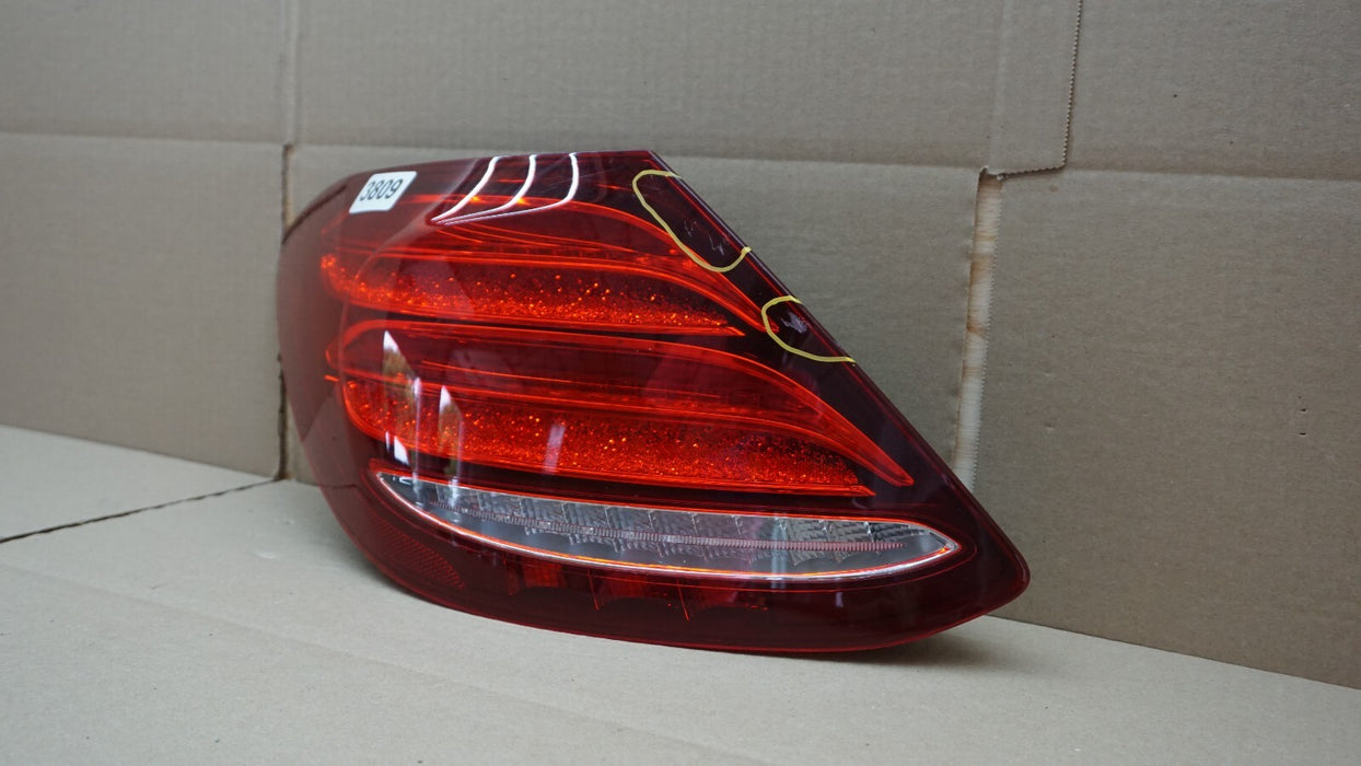 2017-2019 MERCEDES E CLASS E350 E550 SEDAN LH LEFT DRIVER SIDE TAIL LIGHT OEM