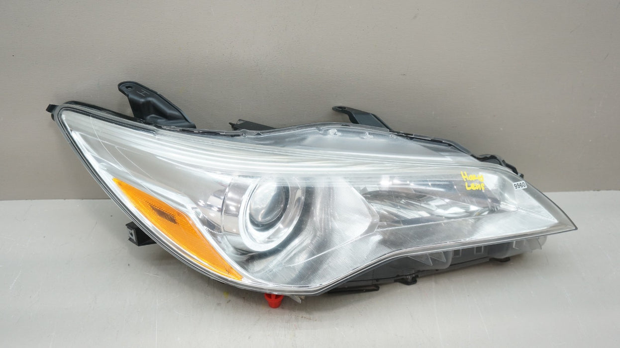 2015-2017 TOYOTA CAMRY FRONT RIGHT PASSENGER SIDE HALOGEN HEADLIGHT OEM