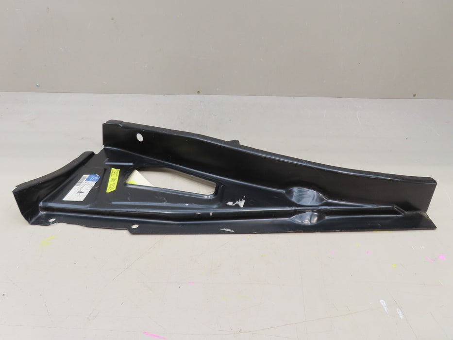 2005 GENUINE MERCEDES-BENZ BBDC C219 S211 W211 LONGITUDINAL MEMEBER 2116262752