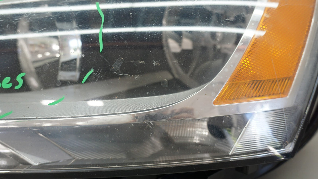 2017-2018 VOLKSWAGEN JETTA FRONT LEFT DRIVER SIDE HEADLIGHT HALOGEN OEM 17 18