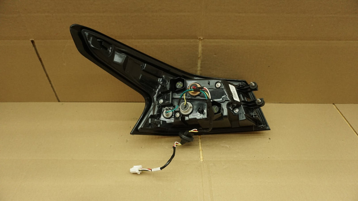 2019-2022 NISSAN ALTIMA REAR RIGHT PASSENGER SIDE TAILLIGHT OEM HALOGEN