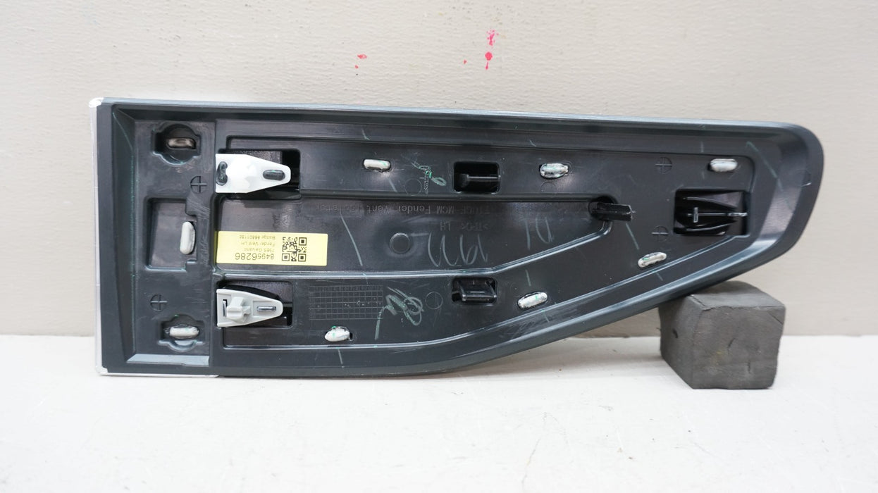 2025-2026 GMC YUKON FRONT LEFT DRIVER SIDE FENDER EMBLEM BADGE OEM