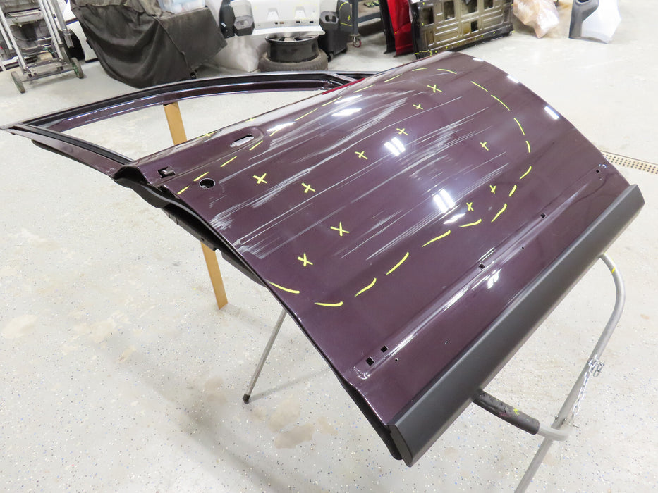 2019-2023 ROLLS-ROYCE CULLINAN FRONT RIGHT PASSENGER DOOR PANEL OEM
