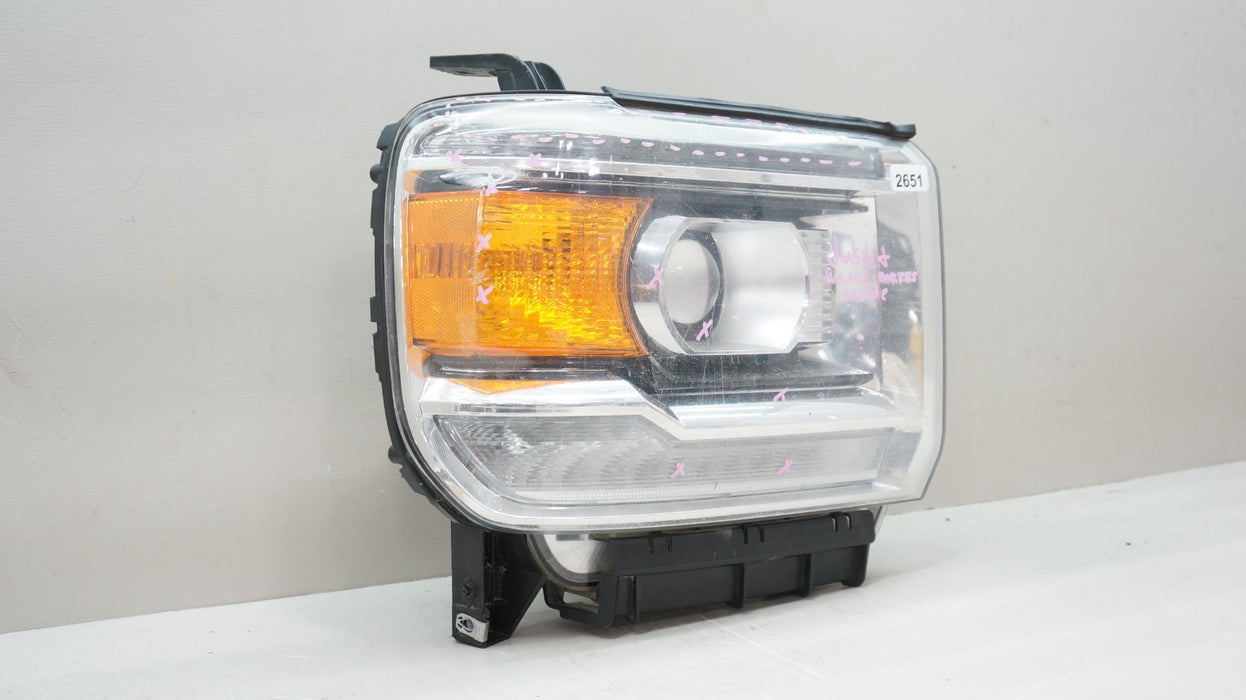 2014-2019 GMC SIERRA 1500 2500 3500 RIGHT SIDE HALOGEN HEADLIGHT OEM 23268191