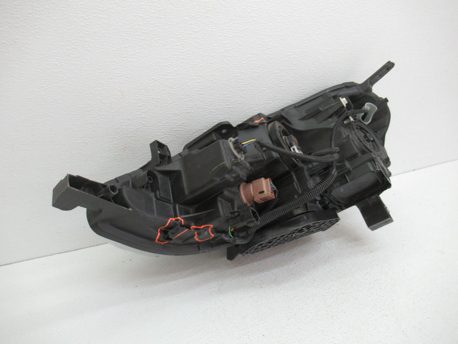 2016-2018 NISSAN SENTRA RIGHT PASSENGER SIDE HEADLIGHT HEAD LAMP HALOGEN OEM