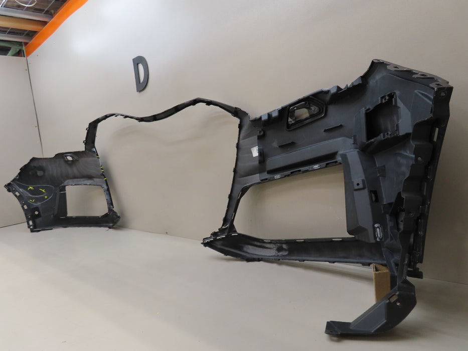 2017 2018 2019 AUDI Q7 FRONT BUMPER COVER OEM 4M0807437