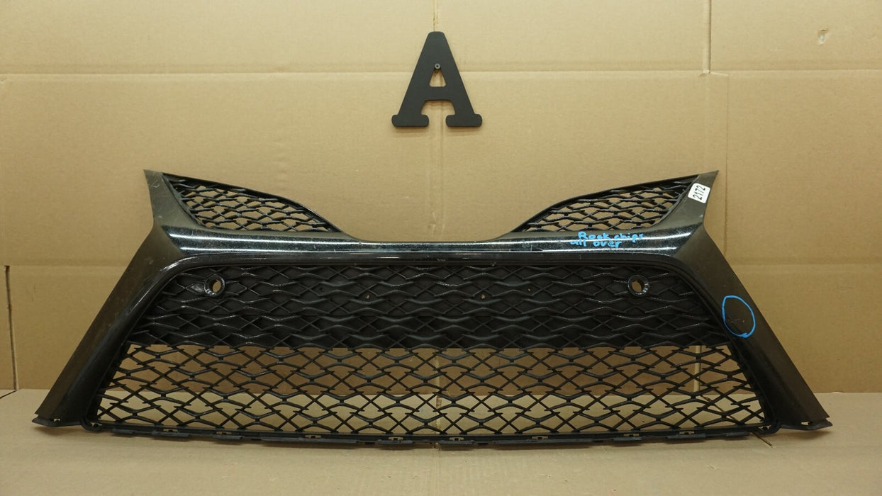 2018-2020 TOYOTA CAMRY SE XSE FRONT LOWER BUMPER GRILLE GRILL OEM 53113-06130/40