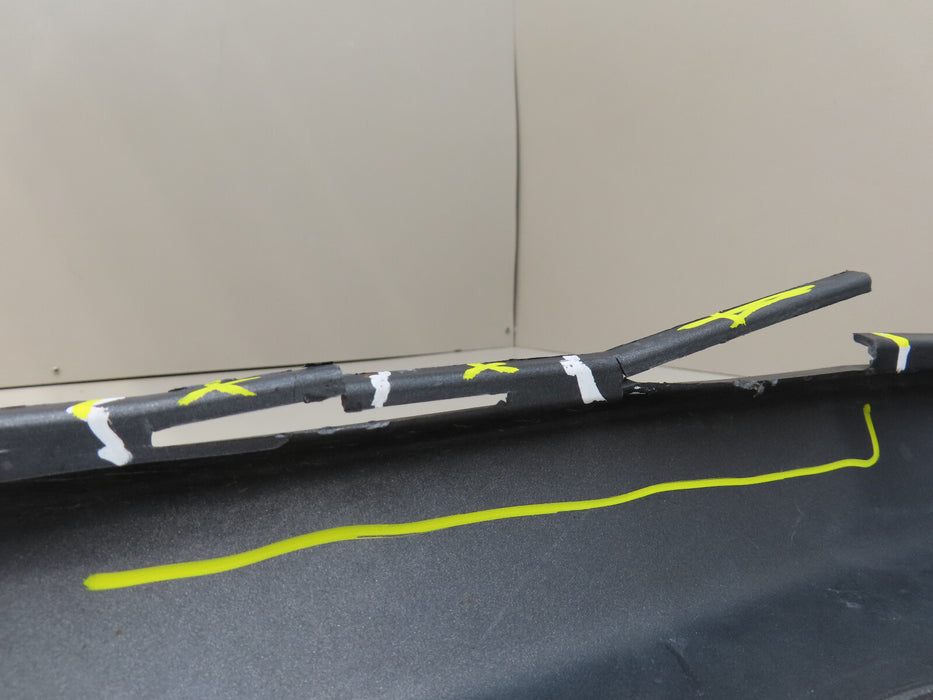 2018-2021 FORD EXPEDITION REAR LOWER BUMPER COVER OEM ---%--((()