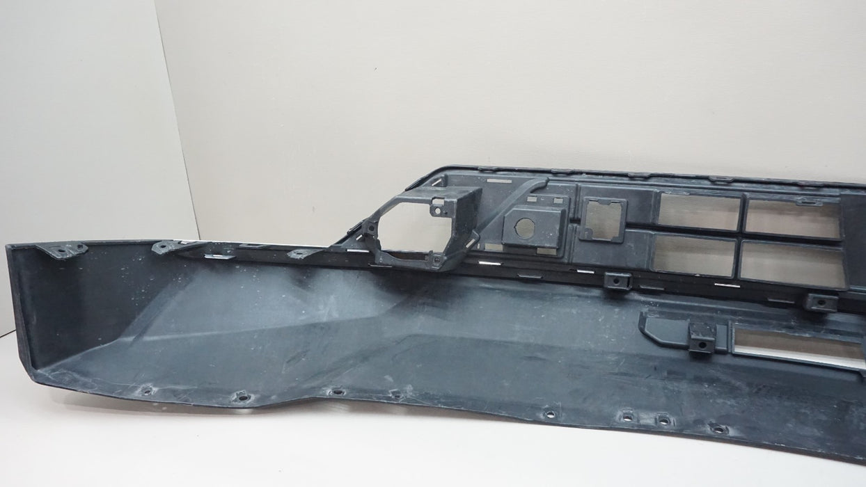 2025-2026 CHEVROLET TAHOE SUBURBAN FRONT LOWER BUMPER VALANCE 85642526 OEM