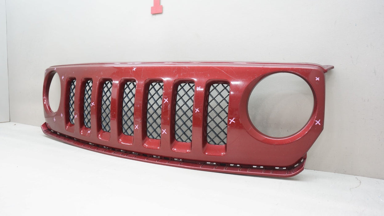 2011-2017 JEEP PATRIOT FRONT RADIATOR GRILLE GRILL 741350BS2AA OEM