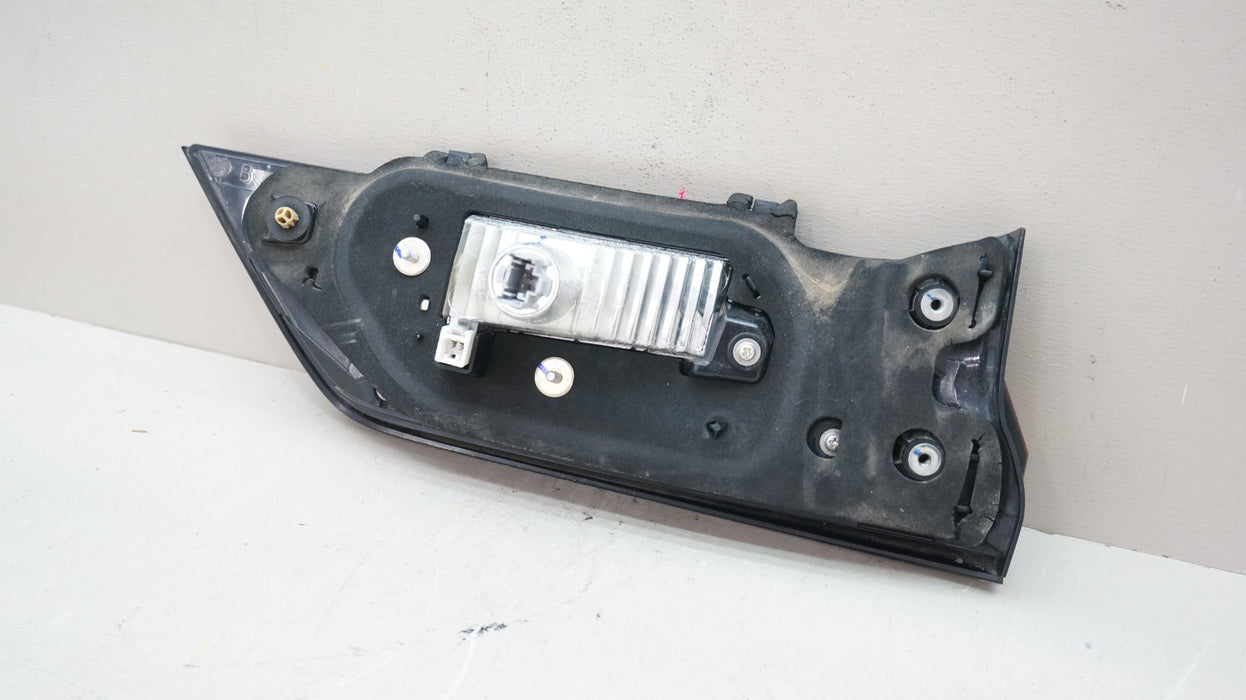 2017-2022 HONDA CR-V CRV REAR LEFT DRIVERS SIDE INNER TAIL LIGHT OEM