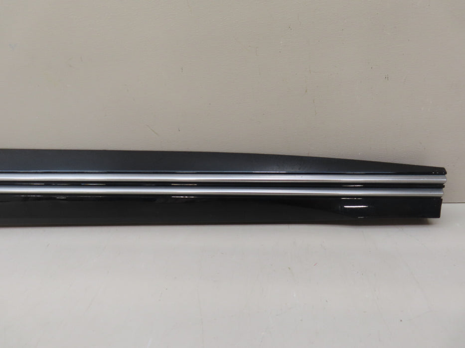 2022-2024 KIA EV6 FRONT RIGHT PASSENGER SIDE DOOR TRIM GARNISH OEM