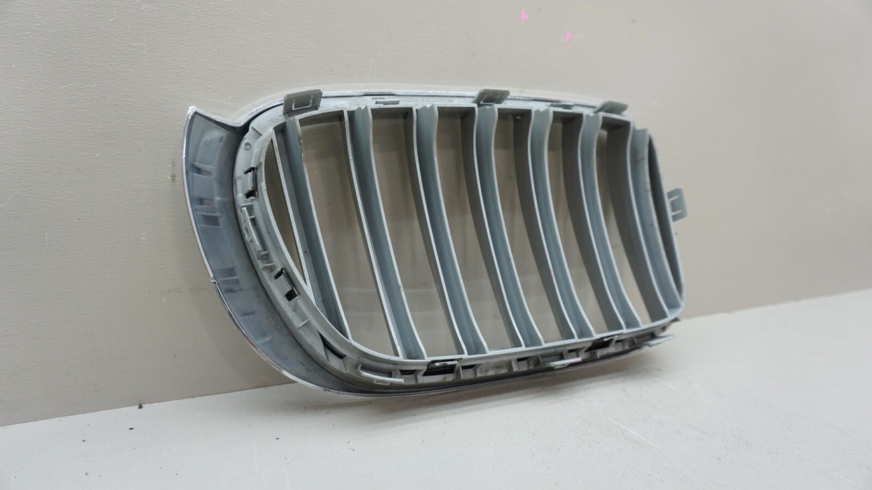 2015-2017 BMW X3 FRONT LEFT DRIVERS SIDE GRILLE 51117210725 OEM 15 16 17