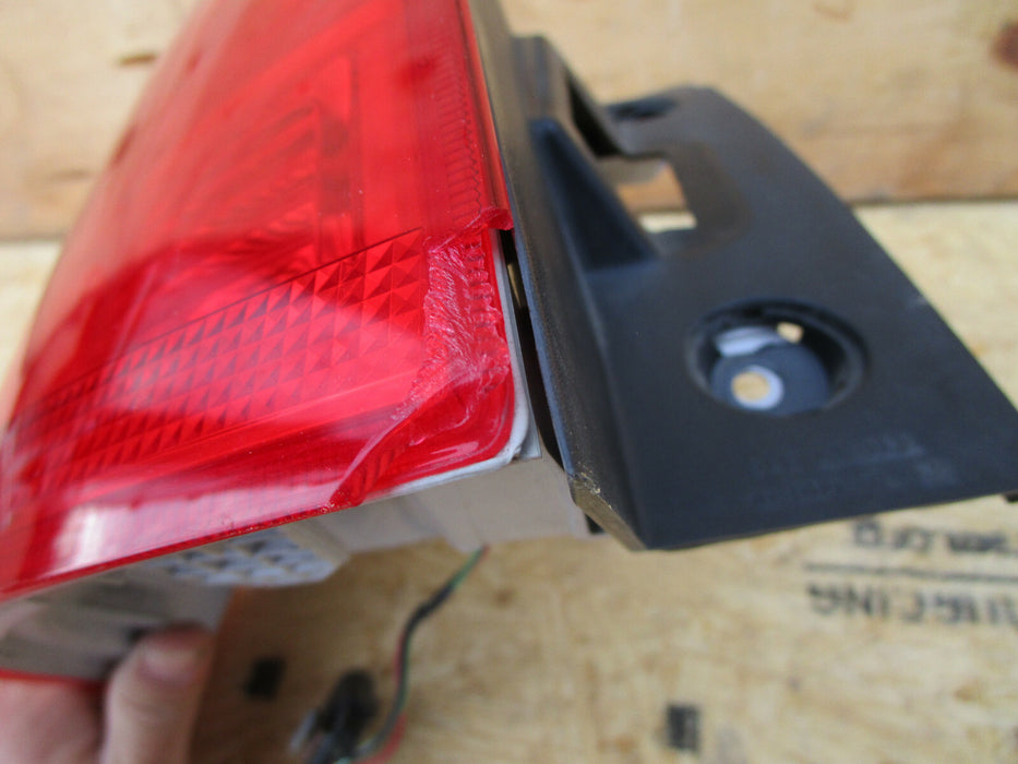 10 11 12 13 14 15 16 17 GMC TERRAIN LEFT REAR TAIL LIGHT TAIL LAMP OEM