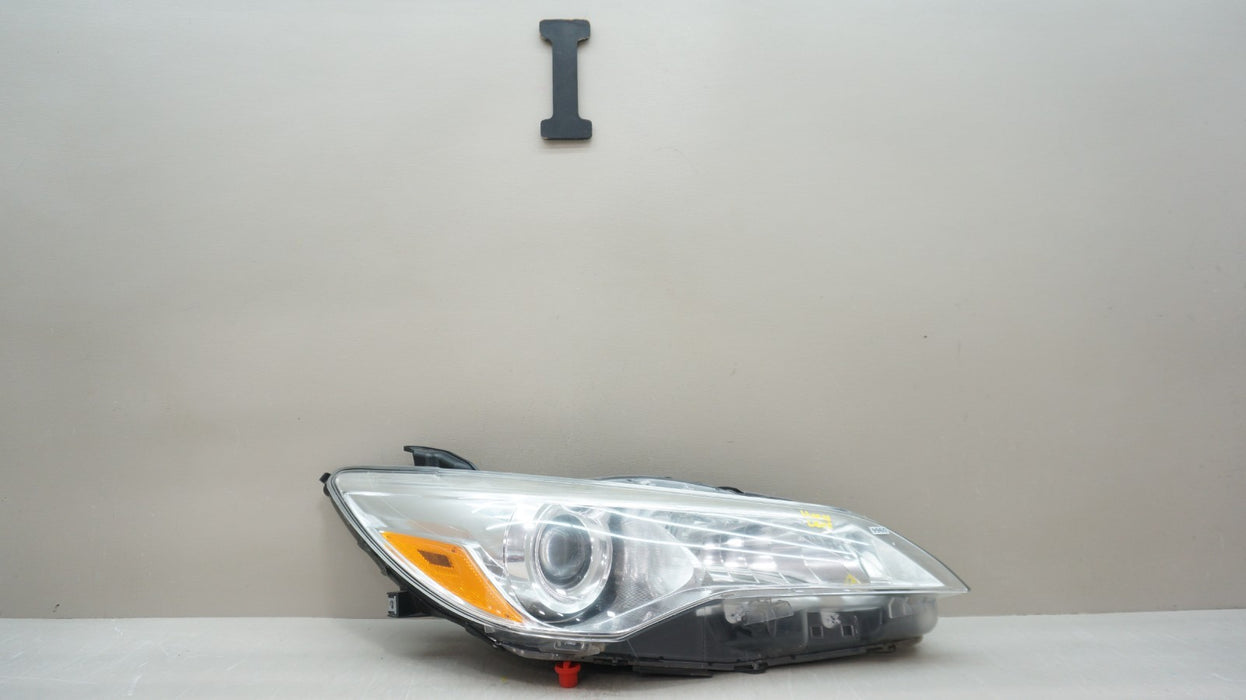 2015-2017 TOYOTA CAMRY FRONT RIGHT PASSENGER SIDE HALOGEN HEADLIGHT OEM