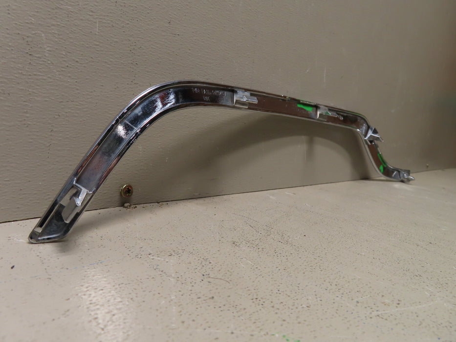 2016-2018 Lincoln MKX RIGHT Side Front Bumper Chrome Trim Grille Molding OEM