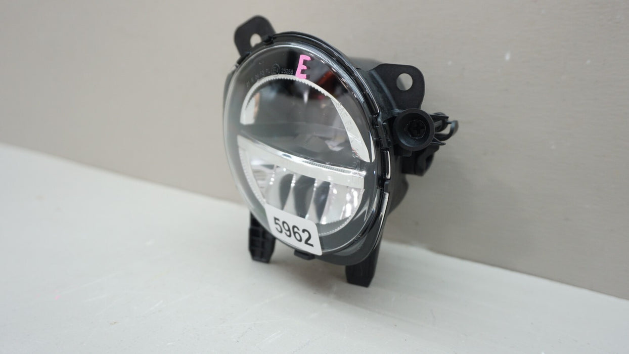 2012-2018 BMW 2 3 4 SERIES FRONT RIGHT PASSENGER SIDE FOG LIGHT LAMP AFTERMARKET