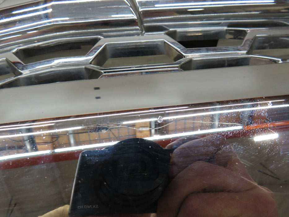 2014-2015 Chevrolet Silverado 1500 FRONT RADIATOR Grille GRILL OEM