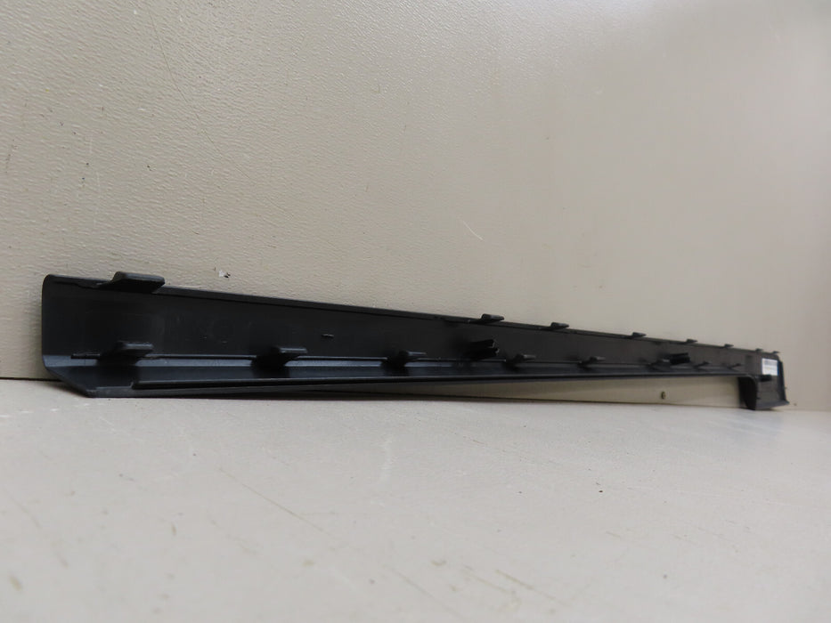 2018-2022 LAND ROVER RANGE ROVER HYBRID L405 FRONT RIGHT DOOR MOULDING OEM