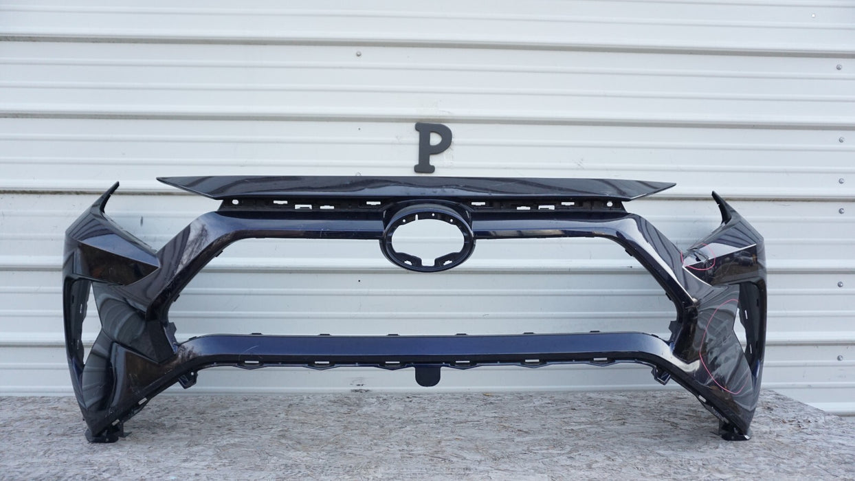 2019-2020 TOYOTA RAV4 FRONT BUMPER COVER OEM 19 20