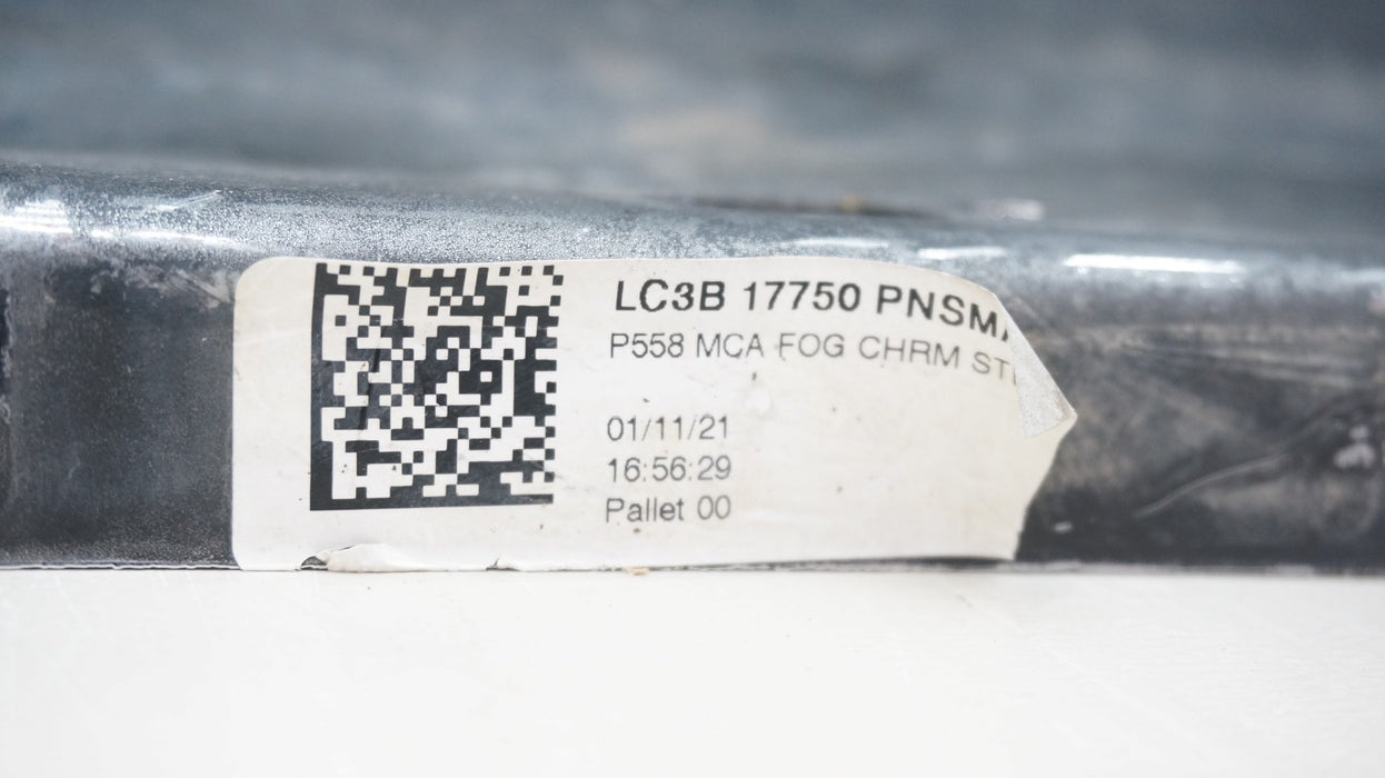 2020-2022 FORD F-250 F-350 FRONT BUMPER COVER PANEL OEM