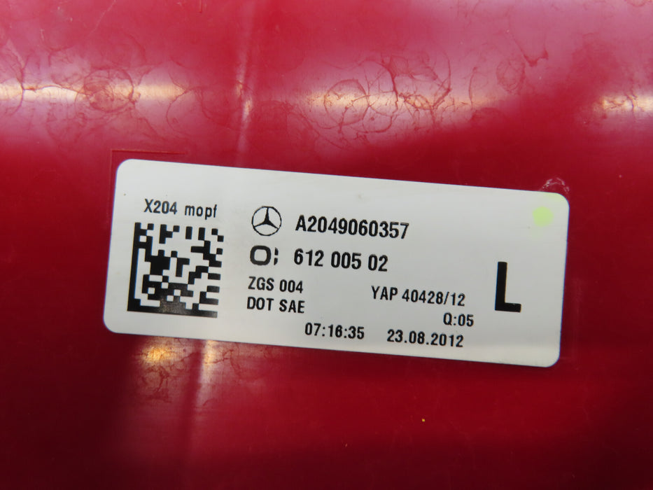 2013-2015 MERCEDES-BENZ GLK 250 REAR LEFT DRIVER SIDE TAIL LIGHT OEM A2049060357