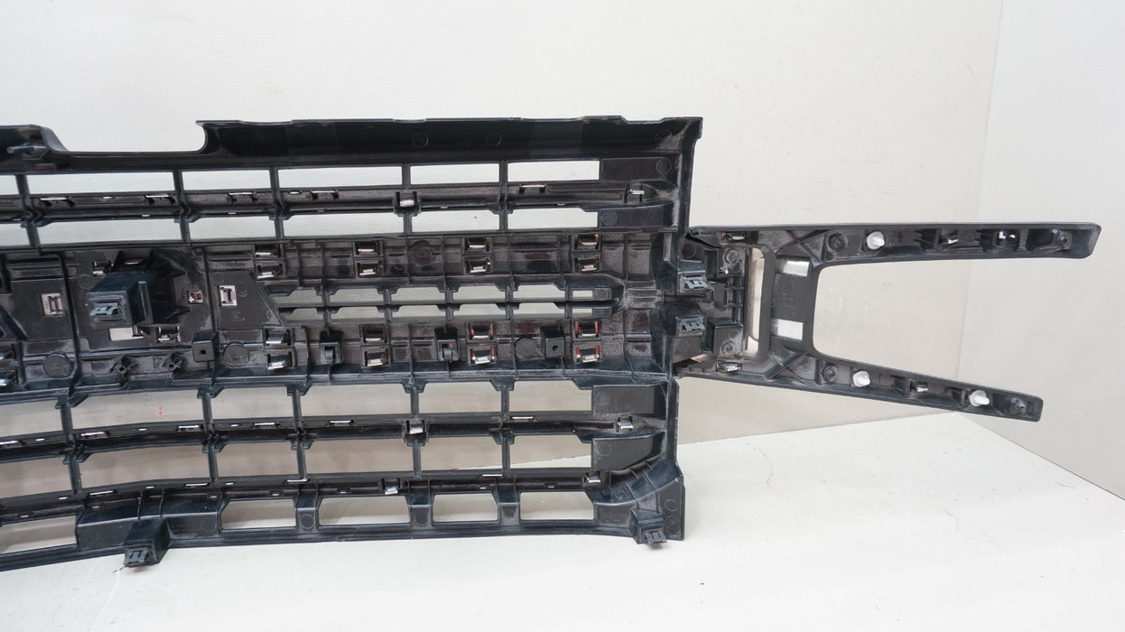 2019-2022 CHEVROLET SILVERADO 1500 FRONT RADIATOR GRILLE GRILL 84123596 OEM