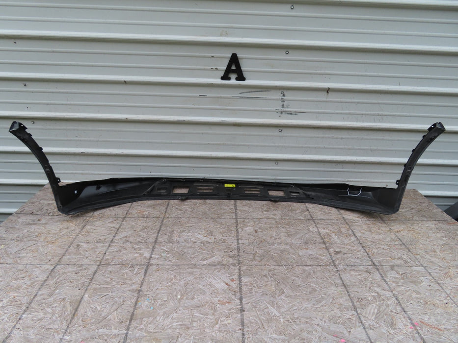 2019-2020 HYUNDAI SANTA FE SUV FRONT LOWER BUMPER COVER PANEL OEM 86512-S2000