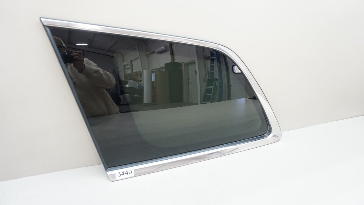 2017-2021 JEEP GRAND CHEROKEE REAR LEFT QUARTER WINDOW 68259511AB OEM