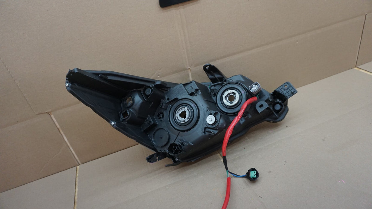 2014-2016 SUBARU FORESTER FRONT LEFT DRIVERS SIDE HEADLIGHT LED OEM 14 15 16