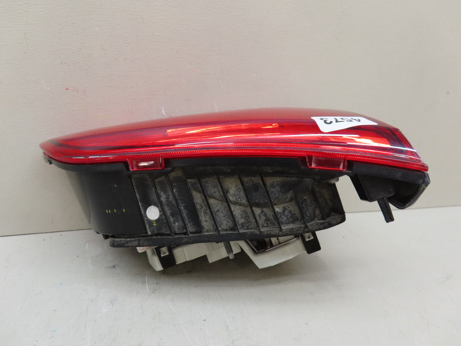 2015-2017 VOLKSWAGEN GOLF GTI REAR LEFT DRIVER SIDE INNER TAIL LIGHT OEM