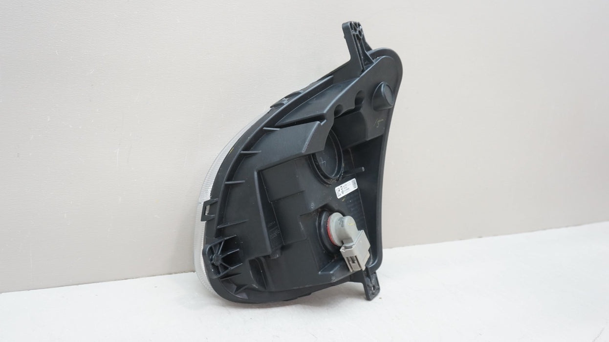 2018-2021 CHEVROLET EQUINOX FRONT RIGHT PASSENGER SIDE FOG LIGHT OEM 84226246
