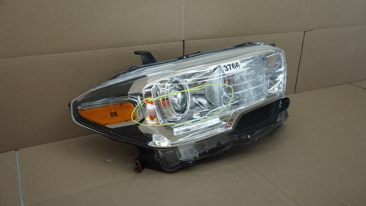 2016-2023 TOYOTA TACOMA FRONT RIGHT PASSENGER SIDE HALOGEN HEADLIGHT OEM