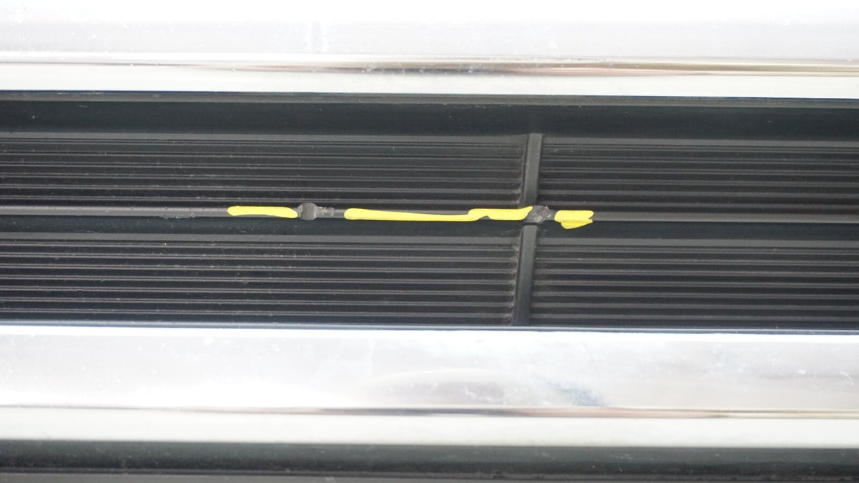 2017-2019 TOYOTA HIGHLANDER FRONT LOWER RADIATOR GRILLE GRILL 53112-0E180 OEM